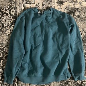 H&m blue crewneck sweat shirt